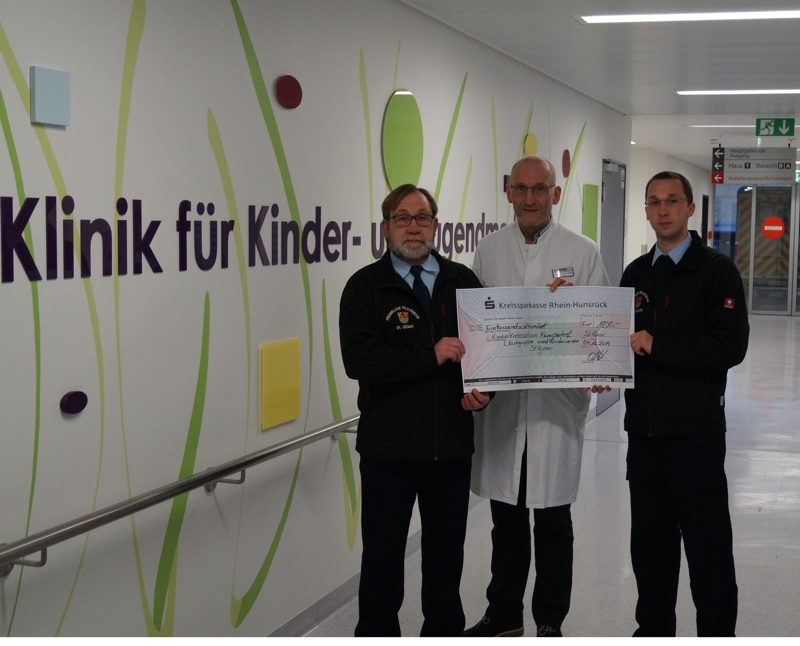 FFW Scheckbergabe