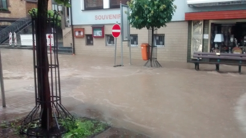 Schlossb unter